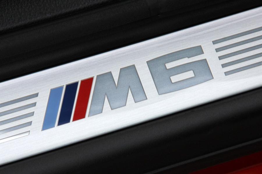  BMW M6 2013 года  (фото 8 из 88)